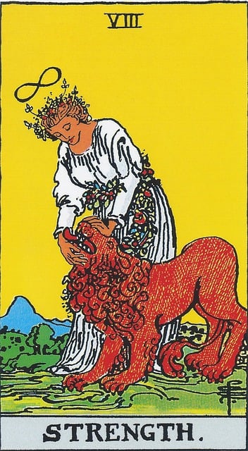 The Power of Intuition: Merging Astrology and Tarot for Accuracy