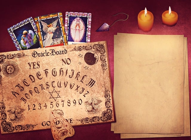Full Moon Tarot Readings: Tapping into Celestial Energy
